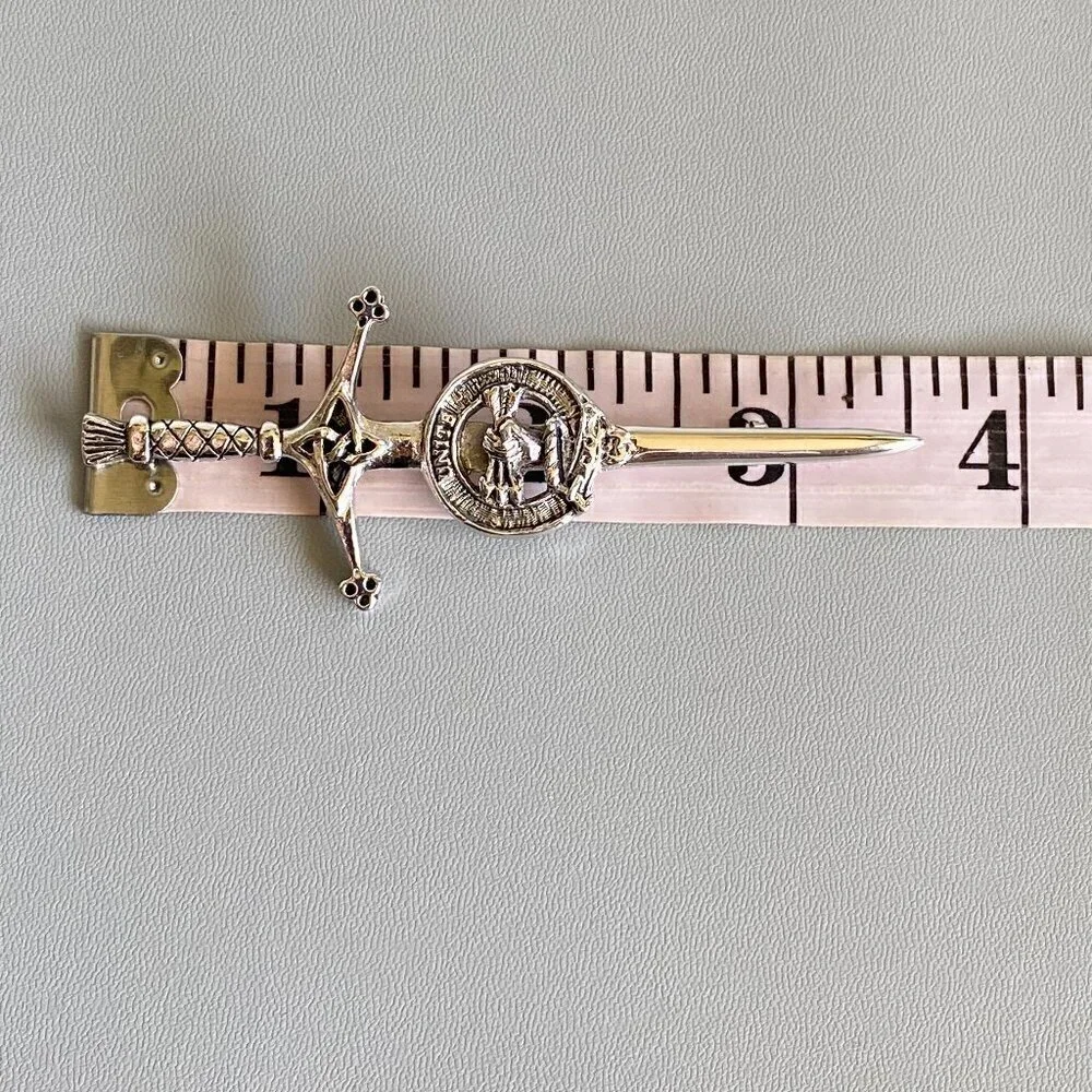 Scottish Clan Brodie Crest Kilt Or Brooch Pin NWOT - Picture 5 of 7